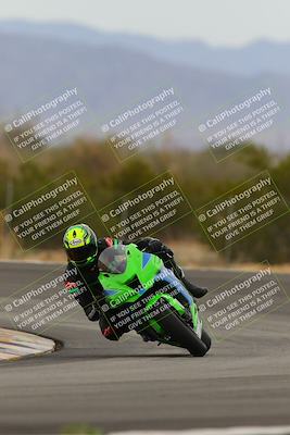 media/Jan-15-2023-SoCal Trackdays (Sun) [[c1237a034a]]/Turn 3 (1115am)/